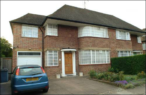22 Rowan Walk